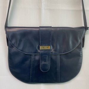 Vintage Etienne Aigner Navy Leather Purse